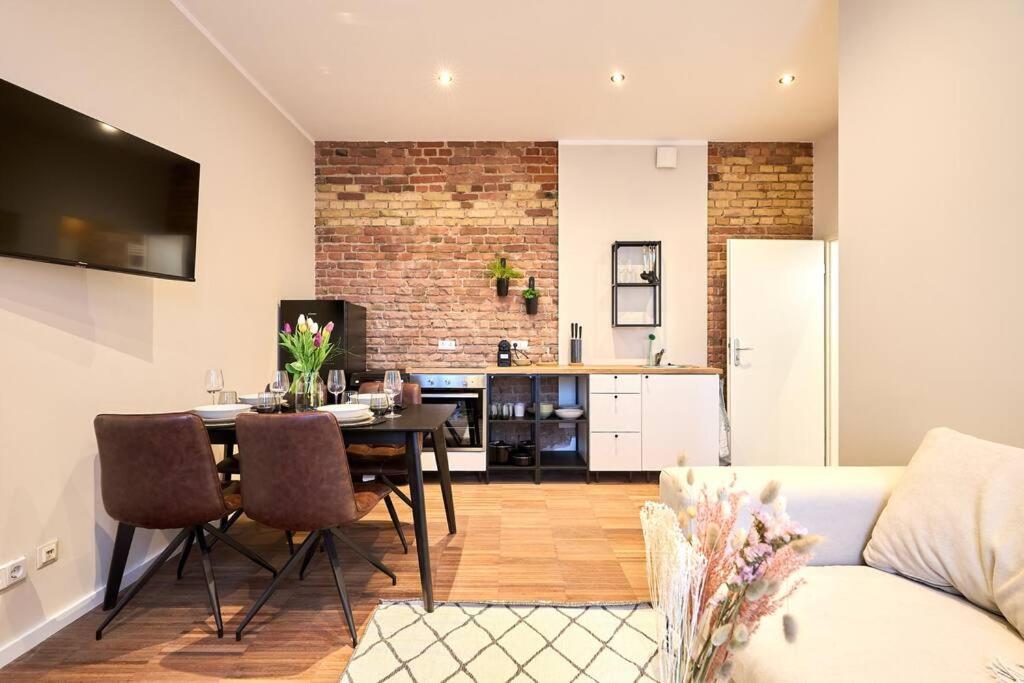 Central Apartment - Linienstrasse Berlin Eksteriør billede